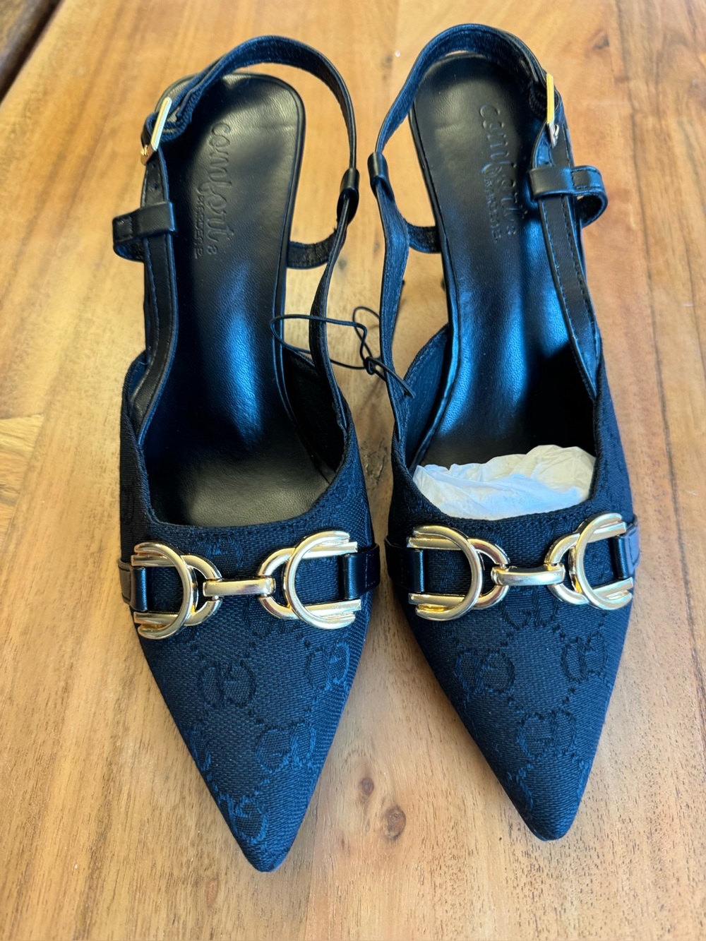 Women's Black Slingback Pointed Toe
Pumps with Gold Horsebit